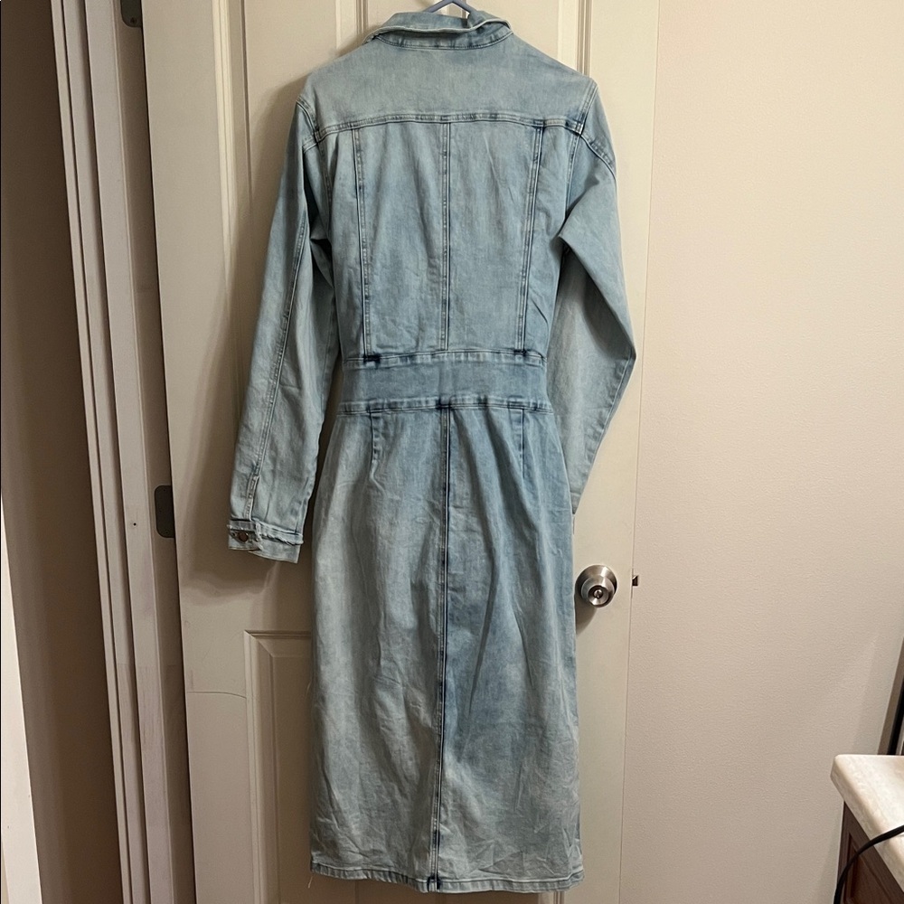 Akira Light Wash Denim Button-Front Maxi Dress or Coat Waist Tie size L - Picture 7 of 10